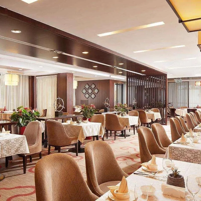 Beijing Hotel Minsk 5*,